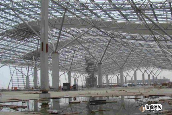 廠房需要設(shè)置貨梯或消防梯時，由建筑加固公司